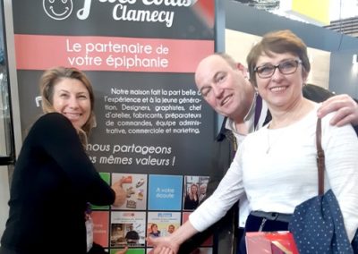 Salon Sirha 2019 Fèves Colas Clamecy et Mme M Lemercier de Lamballe dans le journal Sud Ouest pour leur collection de fèves personnalisées